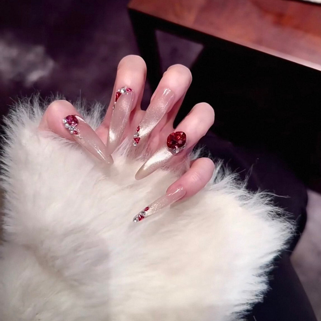Summer's hottest glass bead cat eye gel polish! this porcelain white, high-density magnetic powder creates a stunning, high-end, and intensely shimmering cat eye effect that really makes your nails pop