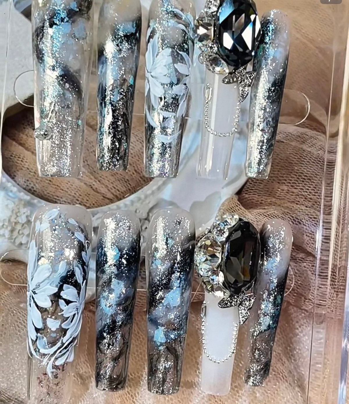 Obsidian socialite chic handmade press-on nails - all-chinese dark & edgy new style nail art patches
