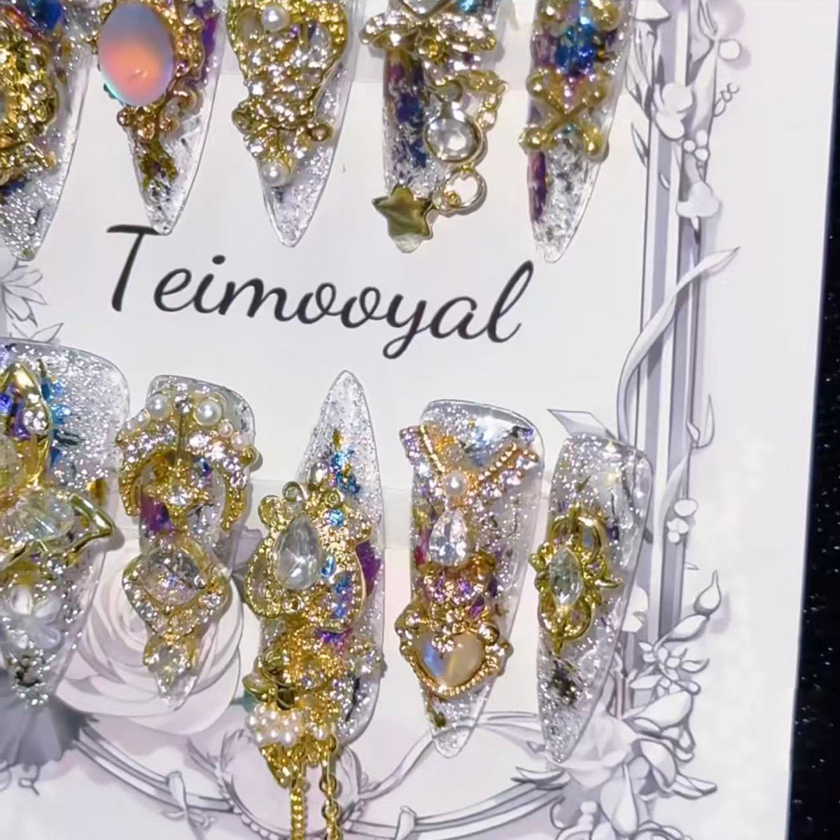 Real shot golden Miaojiang flash diamond temperament manicure baroque transparent wearing armor