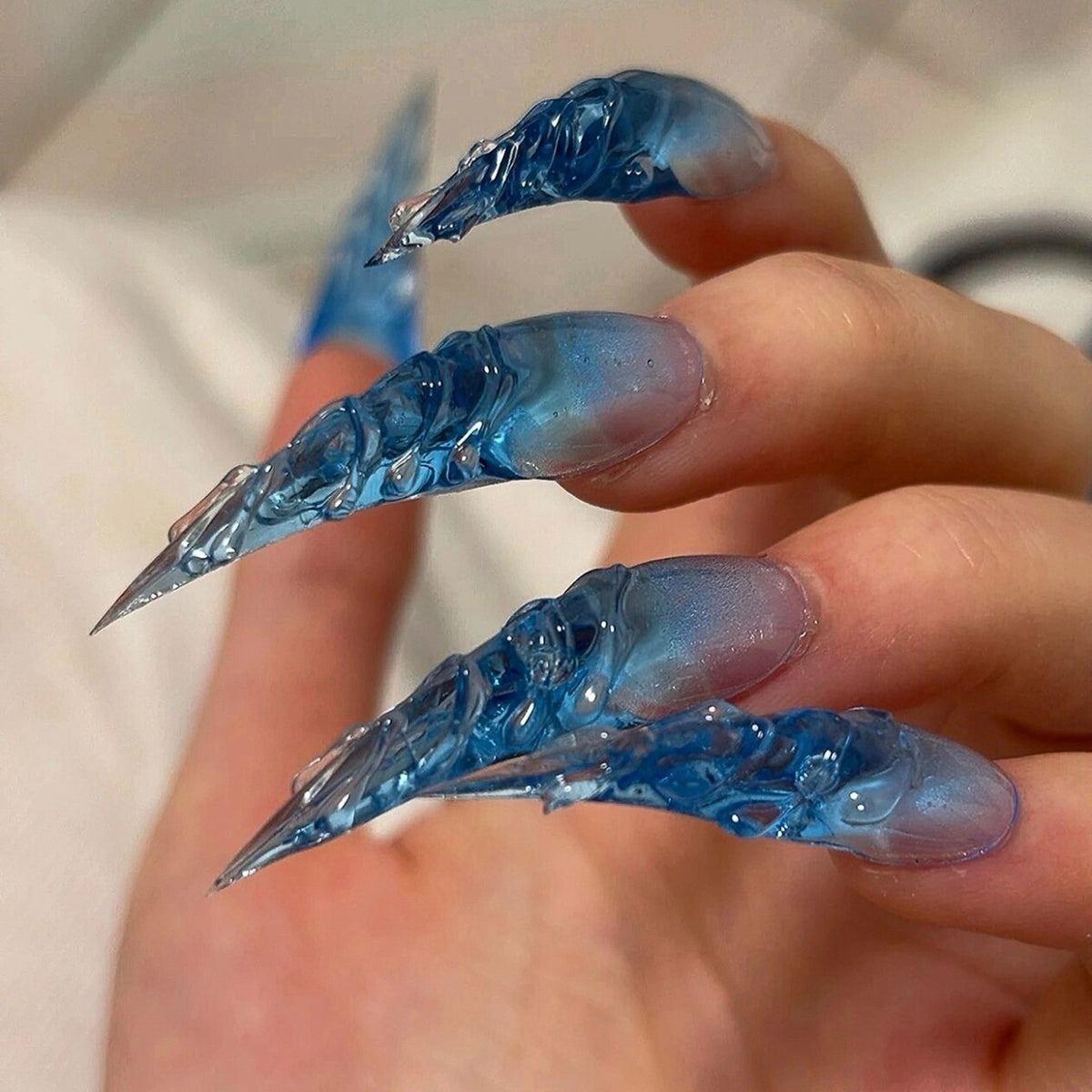 Glacier glazed transparent blue super cool dragon claw manicure white super long beast armor dragon armor wolf claw cat claw handmade wear armor