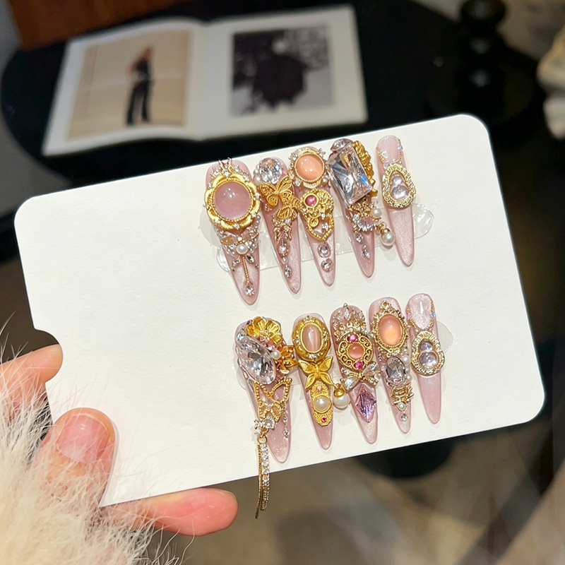 New light luxury handmade new Chinese manicure Chinese style powder gourd wearing manicure temperament white manicure