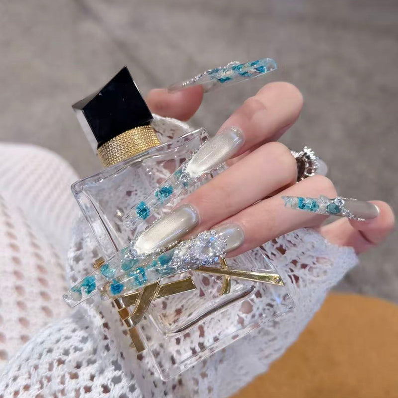 French cat's eye dried flower wearing nail medium and long high-end handmade nail patch new beautiful wearing nail art