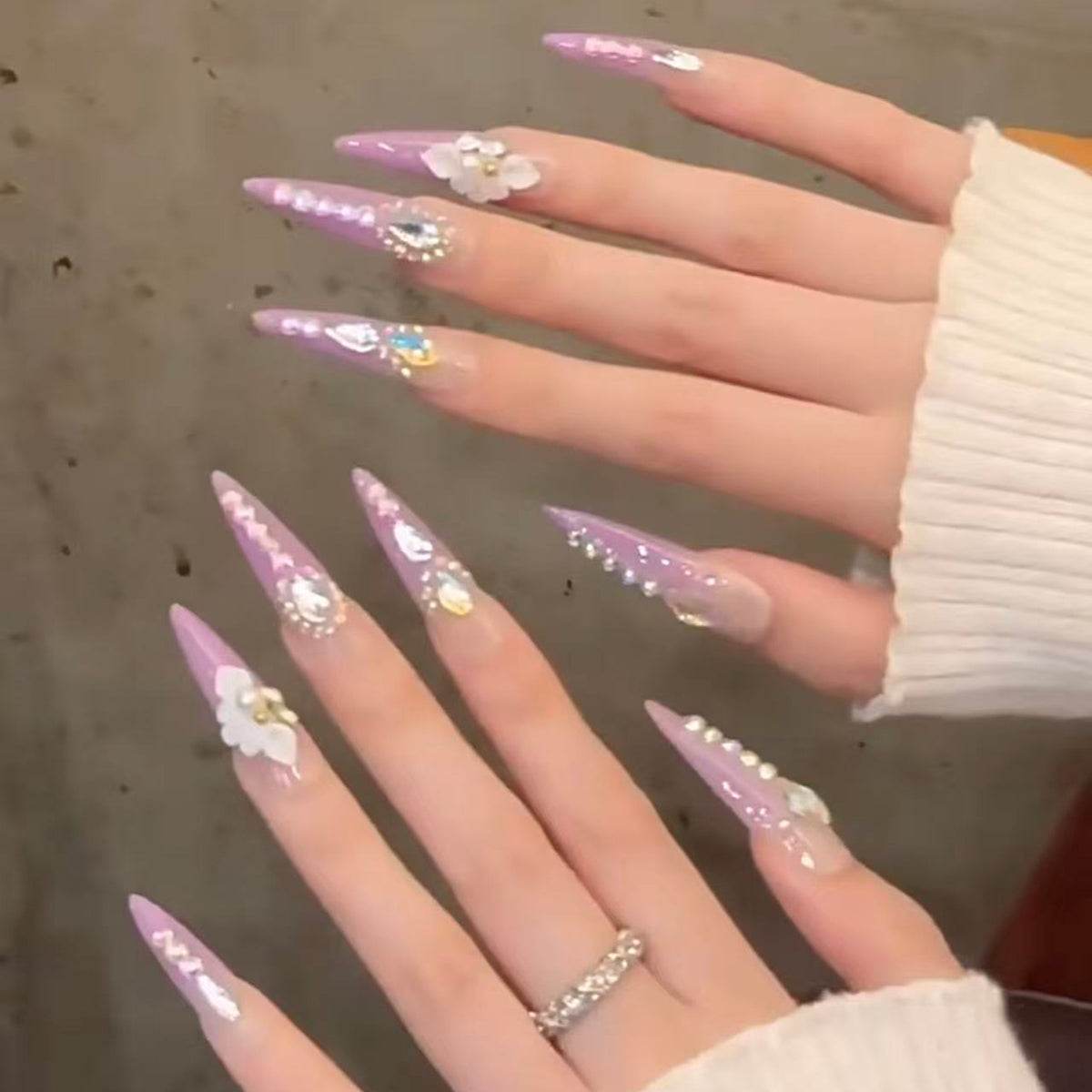 Handmade press-on nails, full diamond floral design, irregular shaped rhinestones, extra long length, whitening effect, high-end manicure, nail stickers