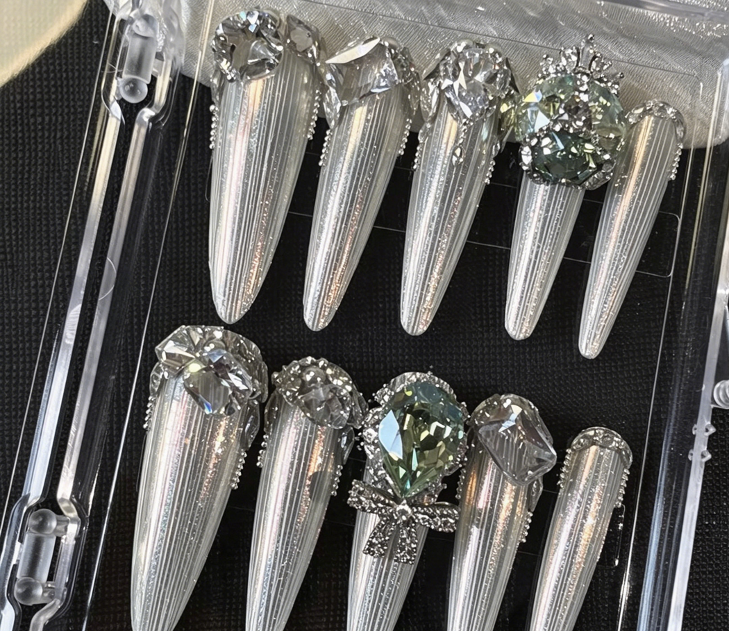 Luxury bridal nails: handmade custom press-on nails, high-end luxury removable nail art