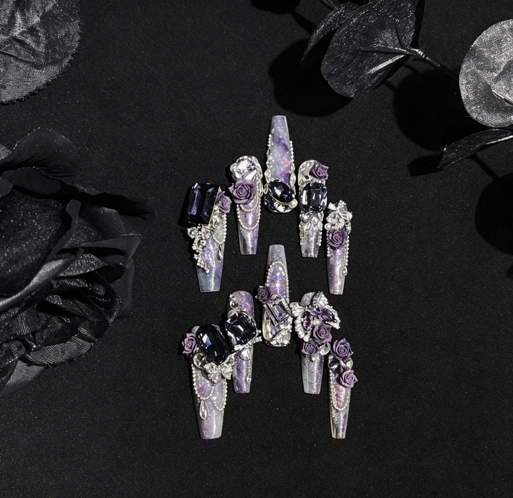 Hand-worn armor heavy industry luxury purple carving smudge long butterfly chain