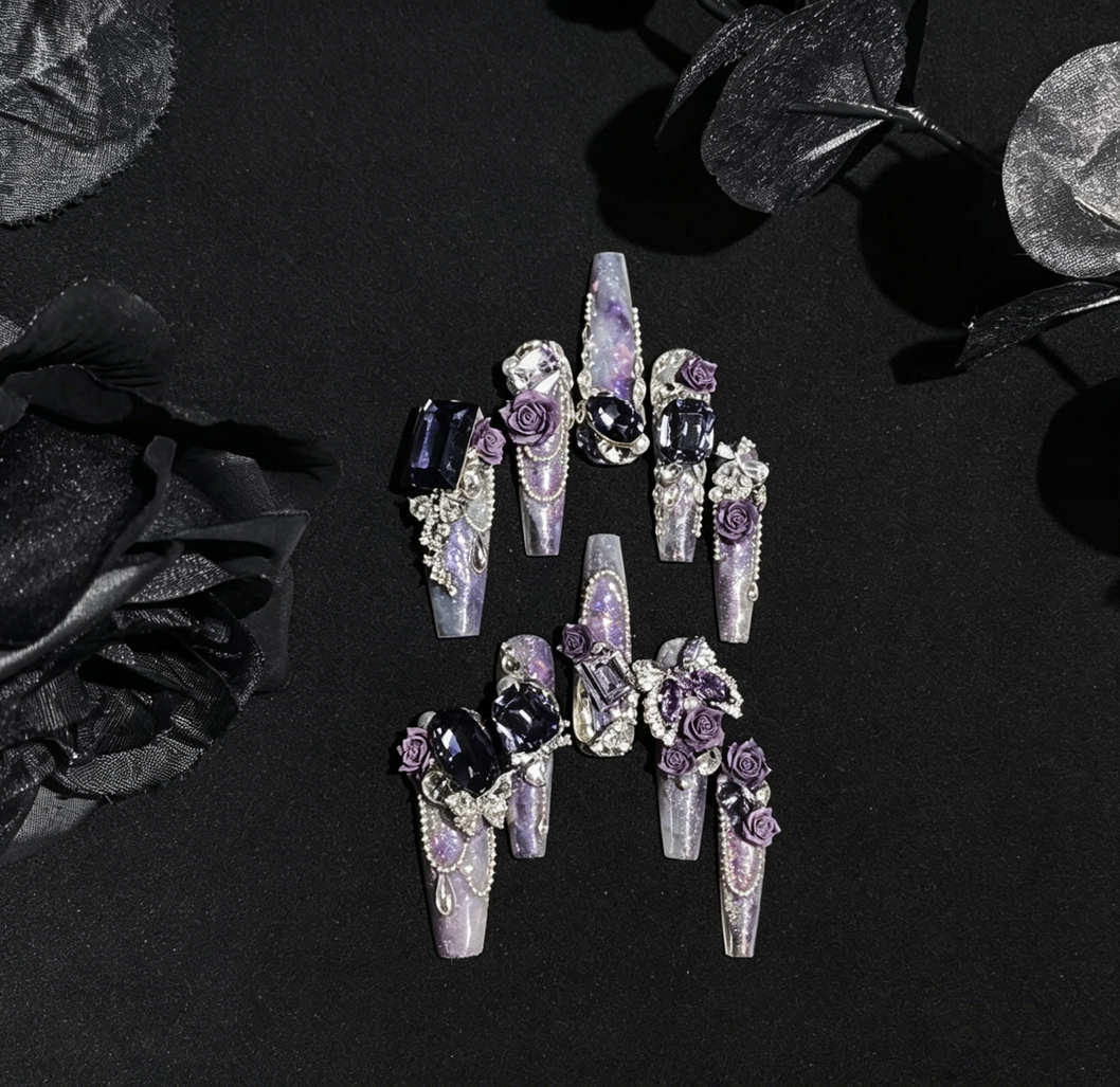 Hand-worn armor heavy industry luxury purple carving smudge long butterfly chain