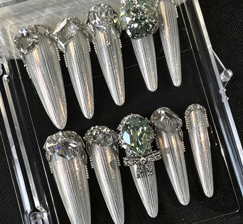 Luxury bridal nails: handmade custom press-on nails, high-end luxury removable nail art