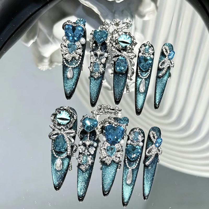 Pure hand-worn armor removable patch luxury lake blue cat's eye diamond chain