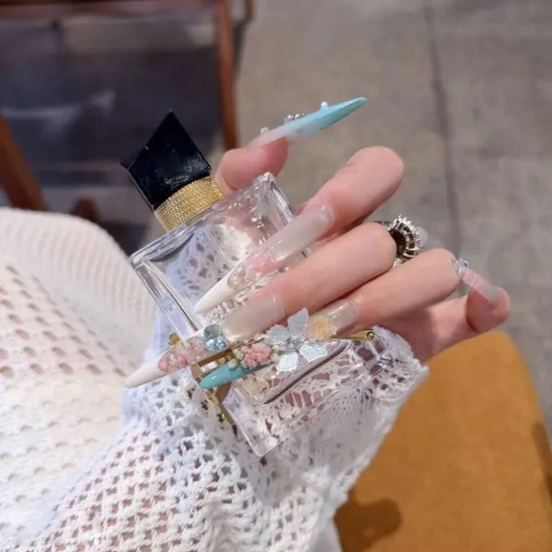 French cat eye wearing nail medium and long three-dimensional dried flower high-end nail patch beautiful hand-worn nail art