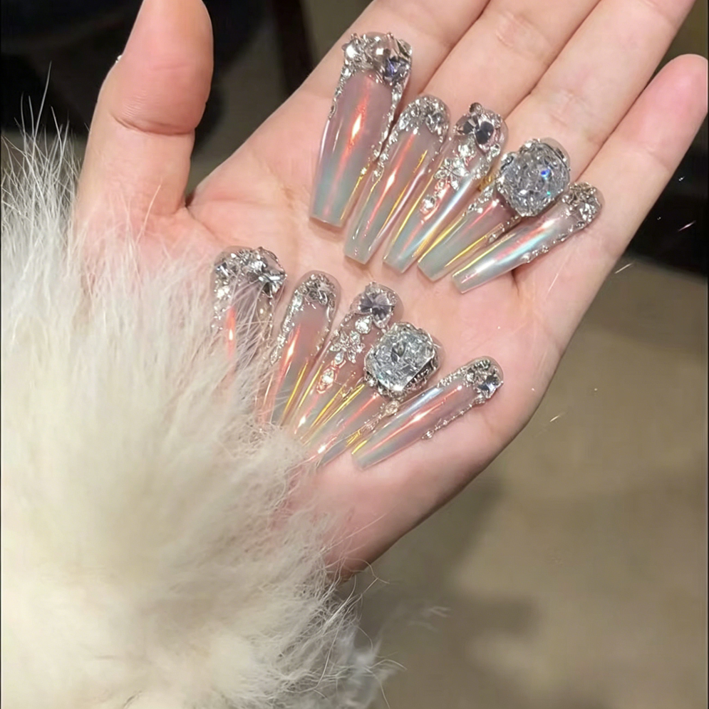 Handmade full diamond heavy industry spring blush gradual change wearing armor white cat eye spring wearing armor