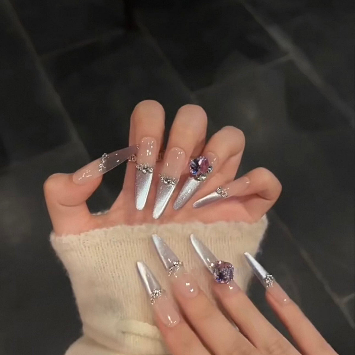 White flash violet color metering cat eye fine silver flash pile diamond long wear armor