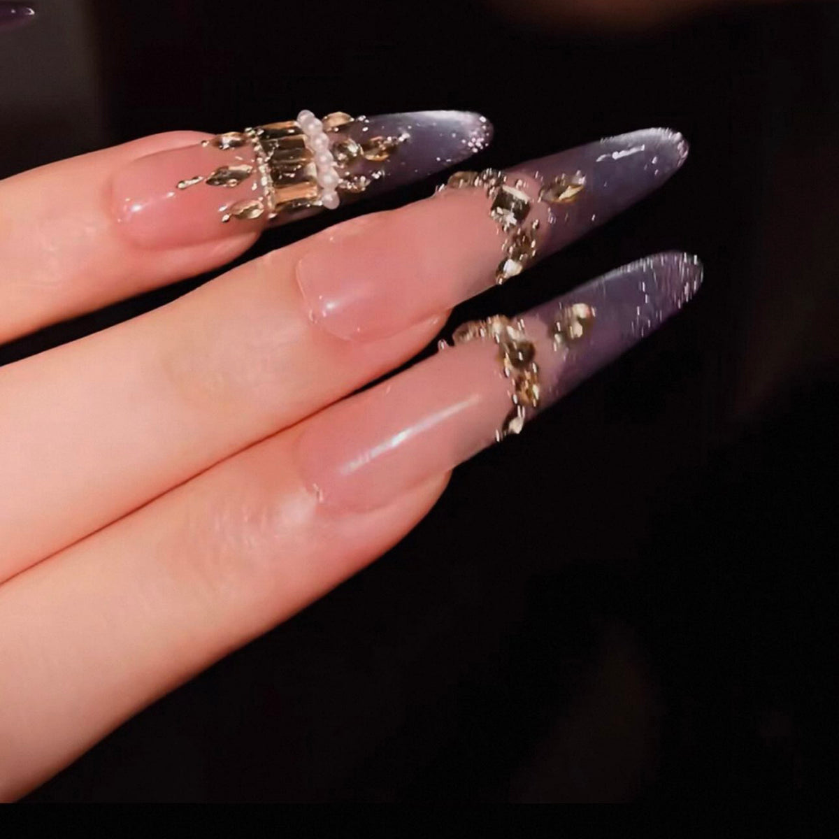 Fall and winter handmade wearable manicure fine dog french violet flash cat eye fake nails detachable whitening wedding nails