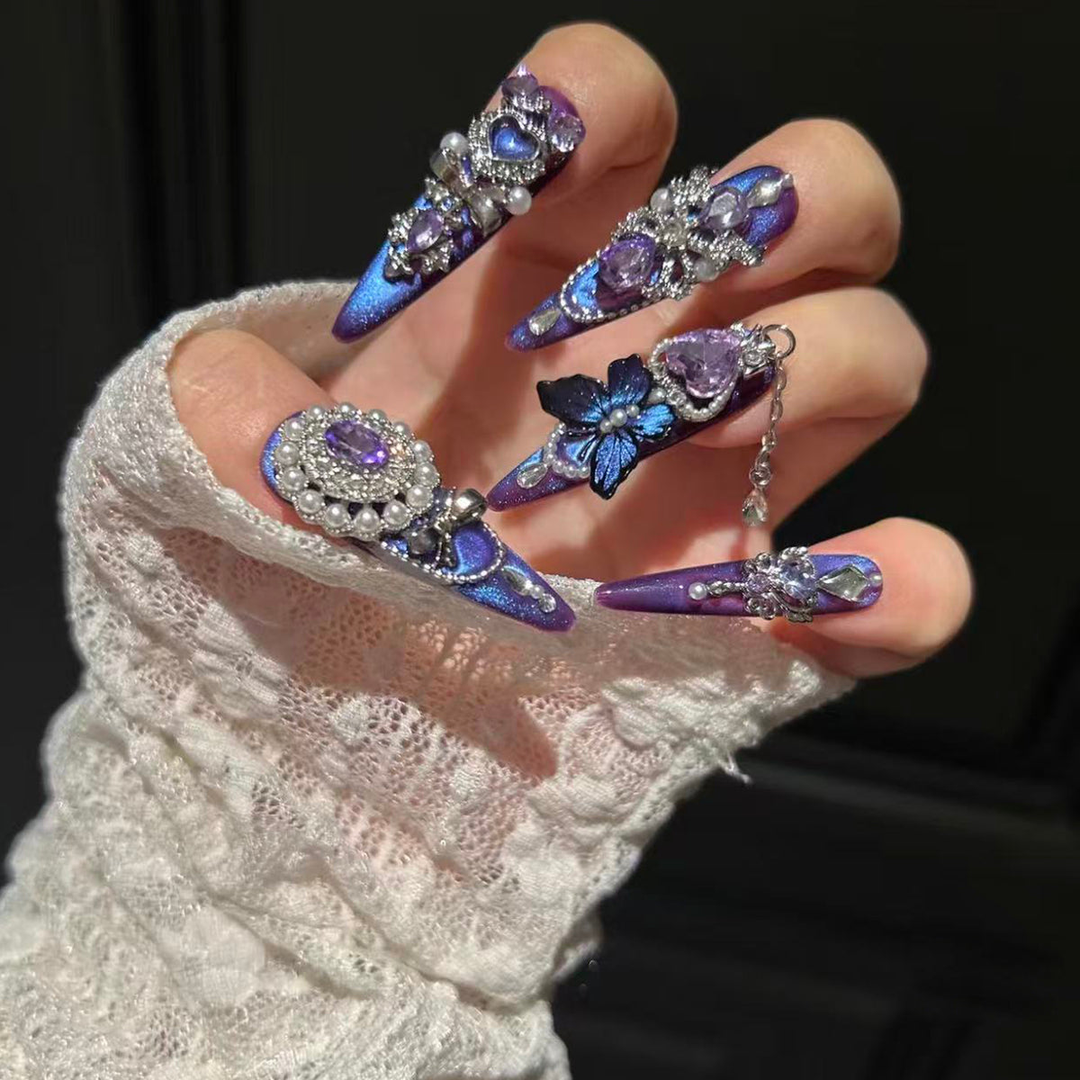 Halloween handmade press-on nails: premium purple cat eye manicure, whitening, exquisite luxury false nail stickers