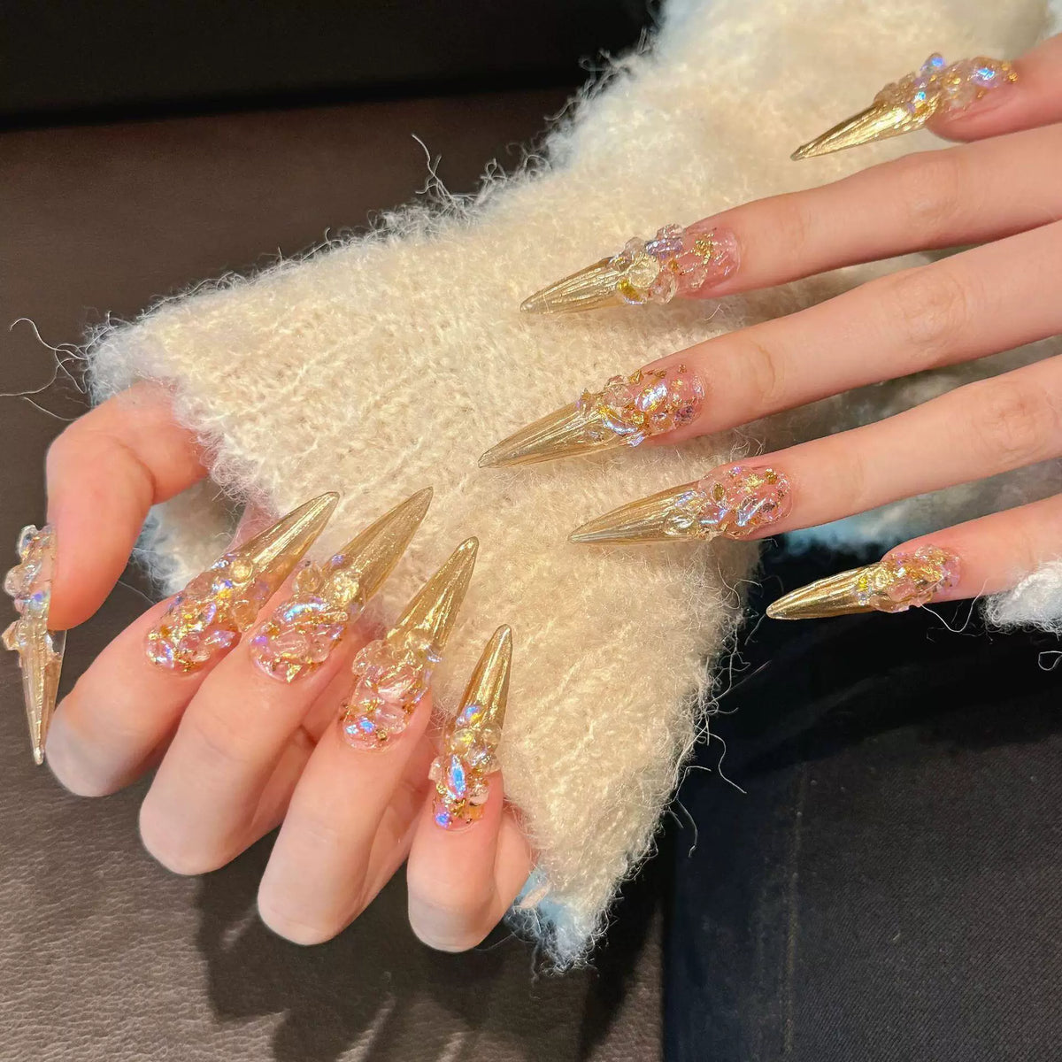 Yongye xinghe mirror demon's same style manicure golden palace style thin dog pointed long wear nail patch