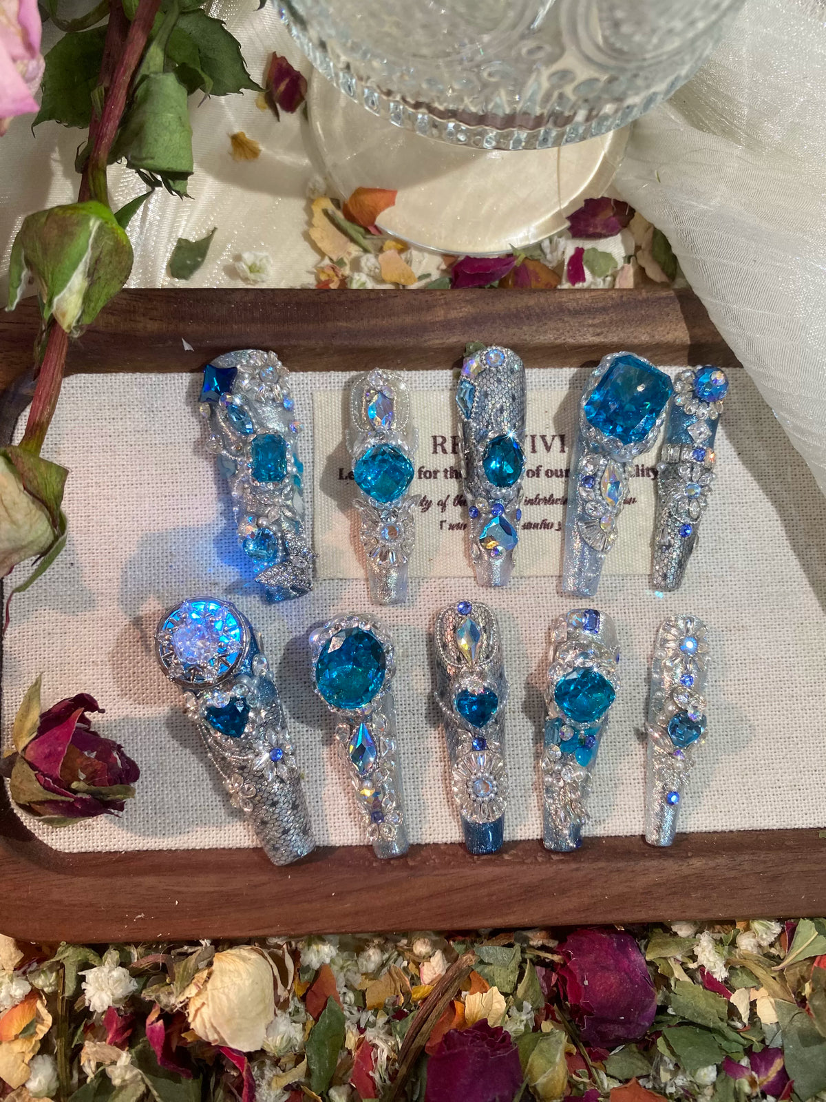 Heavy industry blue printed light-up model huazi ice-cut zircon diamond handmade wearable nails personalized detachable nails manicure
