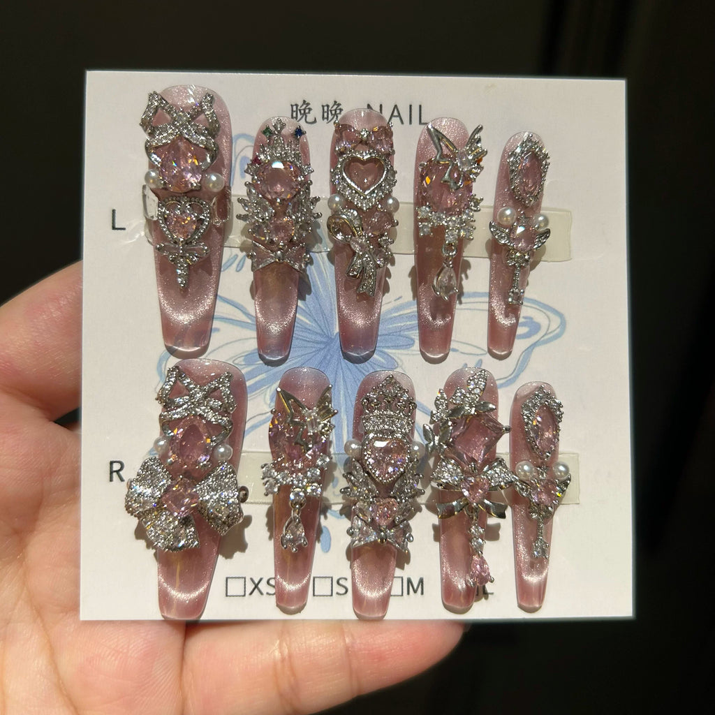 Handmade press-on nails: premium, unique, and flattering - nail art stickers for a natural look
