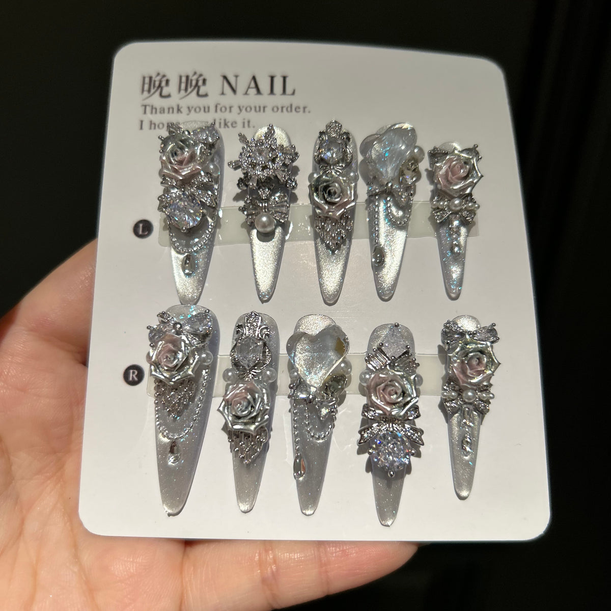 Handmade press-on nails, premium full zircon snowflake design, light luxury mid-length, cute style, exquisite and flattering