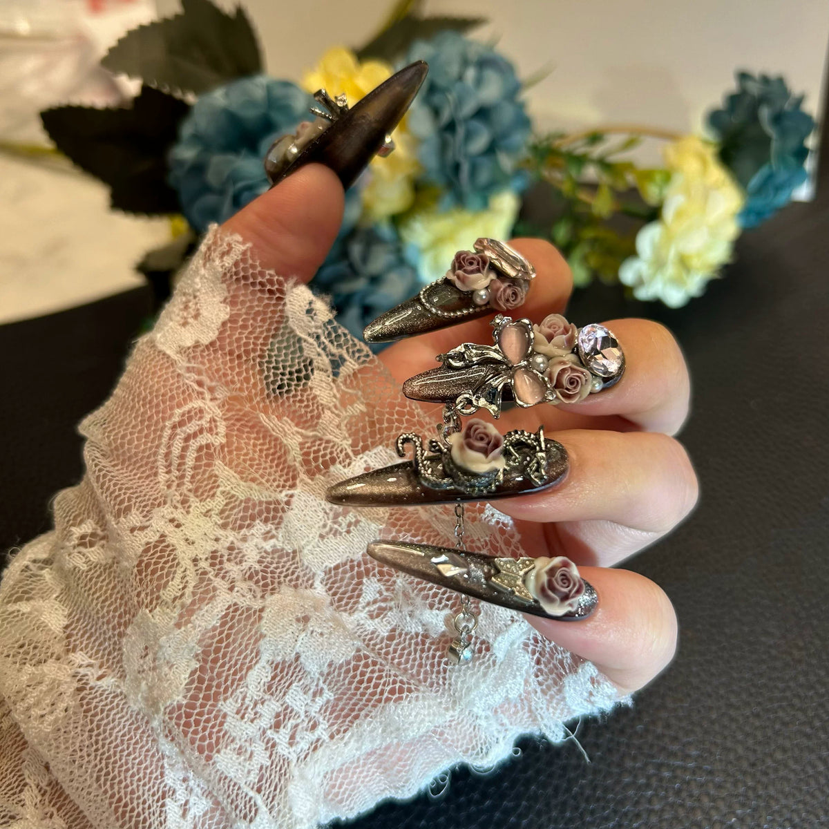 Original nail art heavy industry wearable nail pink rose purple swallowtail luxurious rose niche style nail art
