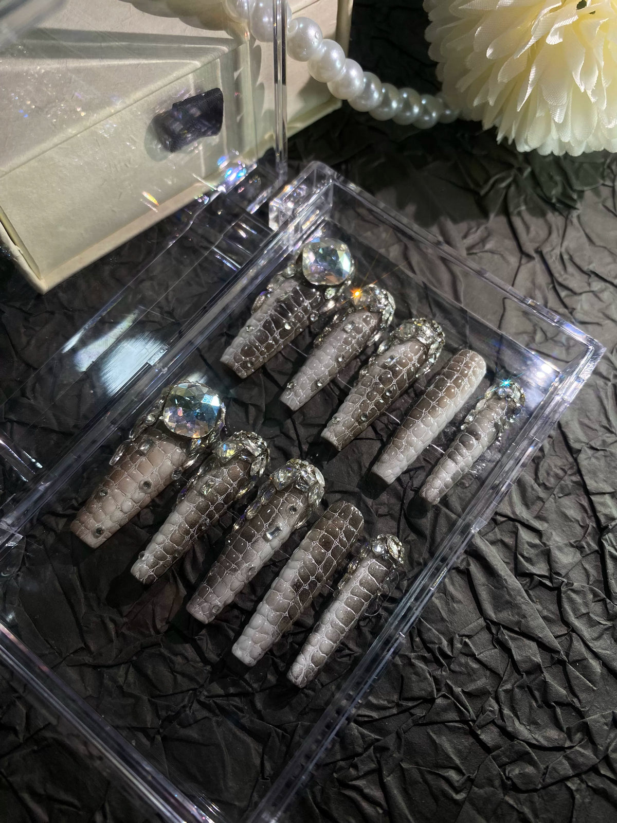 Himalayan crocodile pattern accessible luxury zircon k9 diamond classy handmade wearable nails personalized detachable nails manicure nails