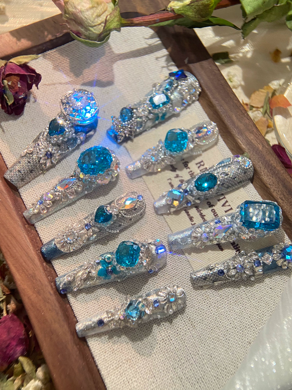Heavy industry blue printed light-up model huazi ice-cut zircon diamond handmade wearable nails personalized detachable nails manicure