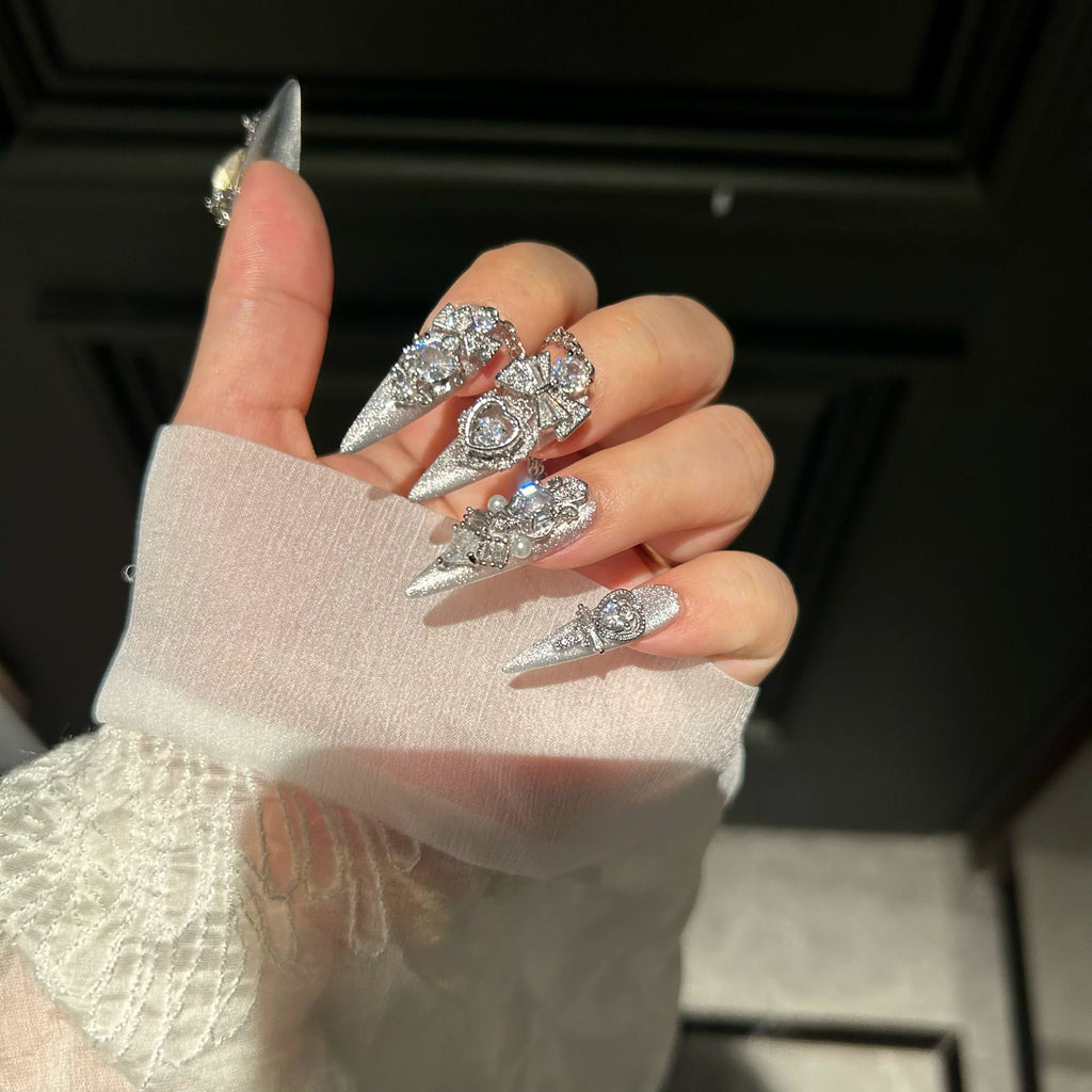 Thousand gold pure handmade wearable armor full zirconium eastern zhou diamond classyluxury handmade nail art patch beating heart