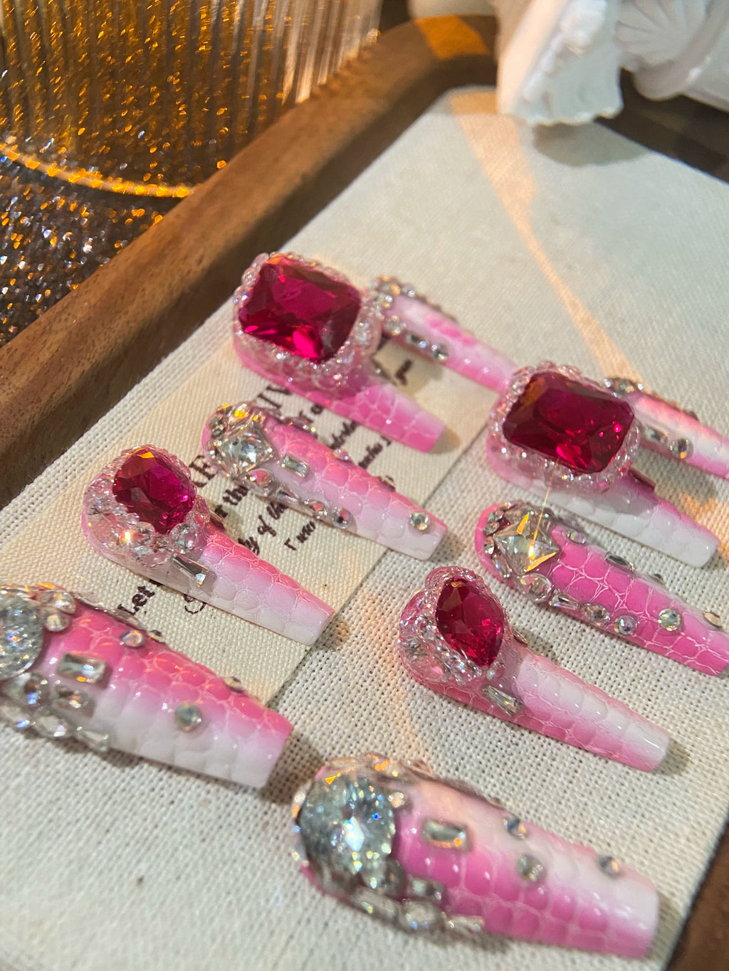 Crocodile pattern light luxury zircon diamond high-end handmade wearable nails personalized detachable nails manicure bridal nails