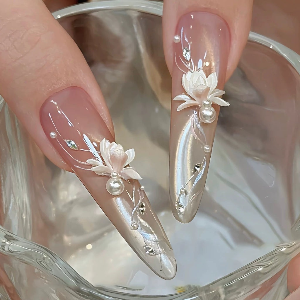 Spring and summer handmade popular wear-resistant long pointed nails stereo carved cat eye show off fake nails finished wedding nails