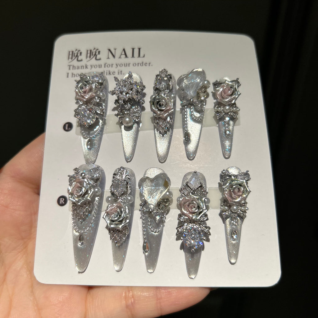 Handmade press-on nails, premium full zircon snowflake design, light luxury mid-length, cute style, exquisite and flattering