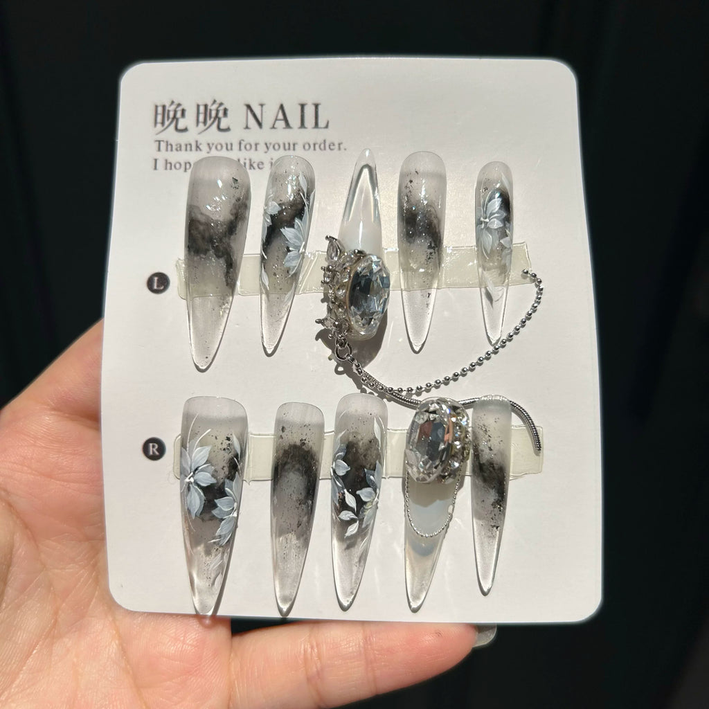 Purely handmade armor hand-painted smudged classy dongzhou diamond-like manicure patch finished fake nails whitening