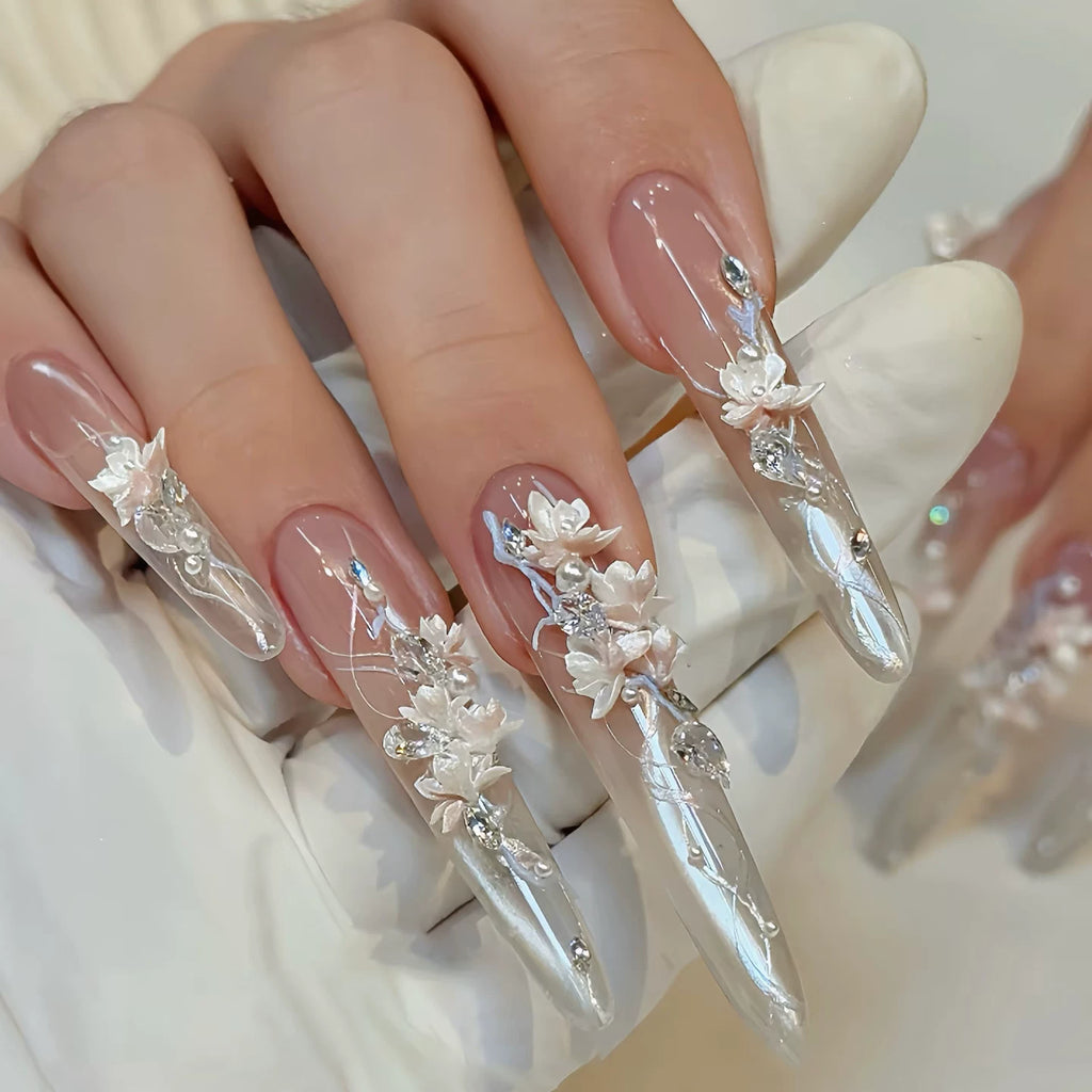Spring and summer handmade popular wear-resistant long pointed nails stereo carved cat eye show off fake nails finished wedding nails