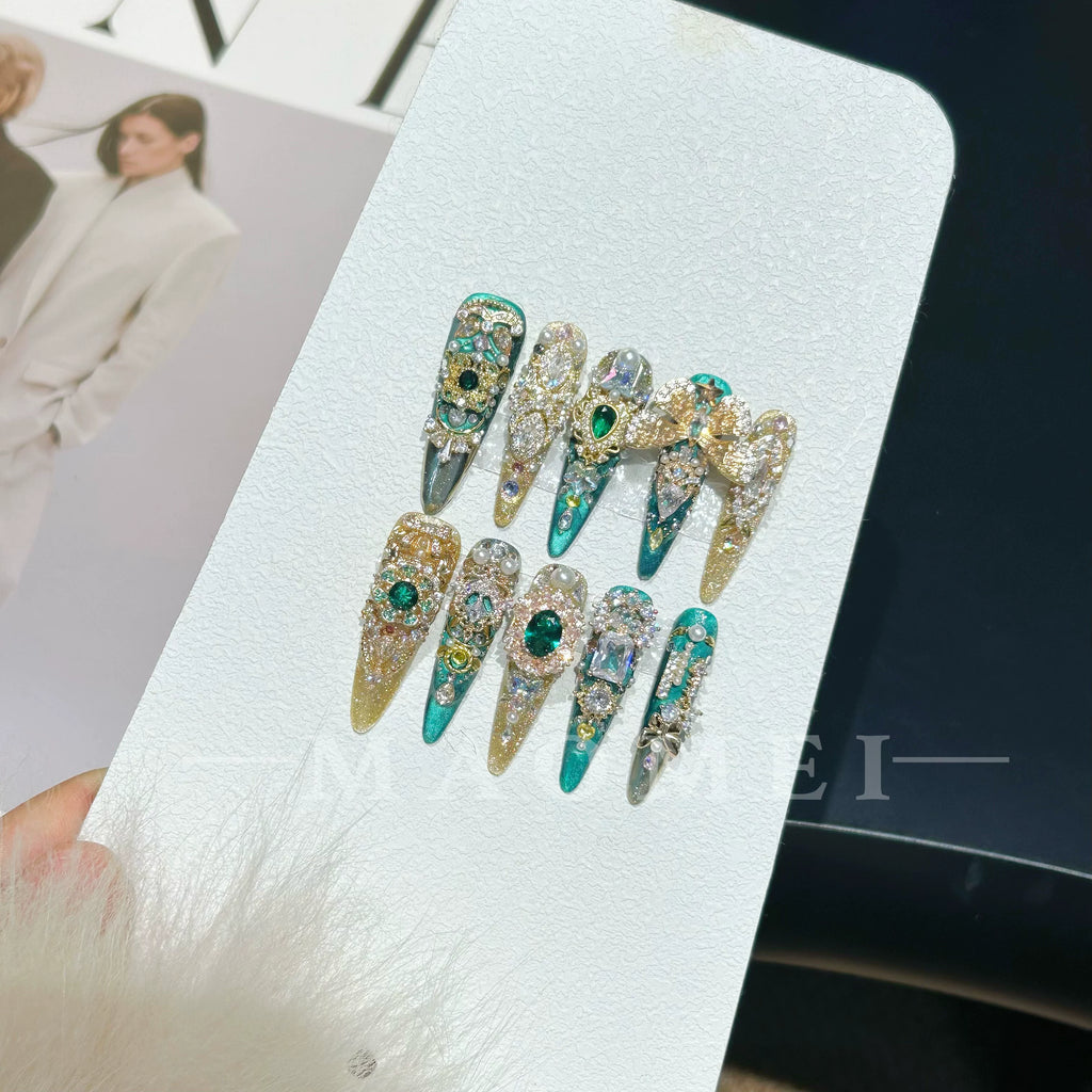 Handmade full diamond wear manicure elegant whitening heavy industry classy atmosphere wear manicure bridal nails