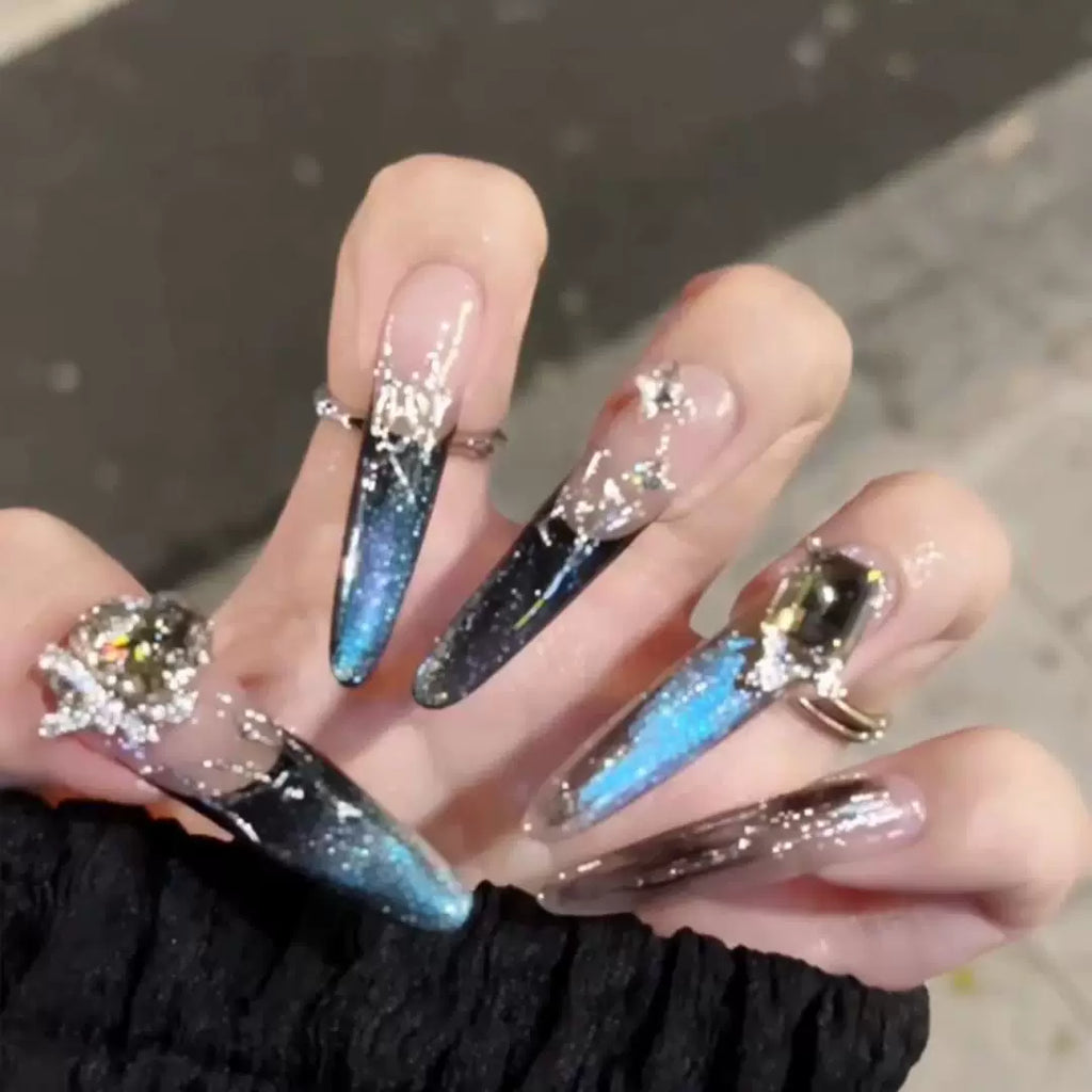 Pure handmade Spice Girl black and silver manicure temperament smudged cat eye flash Japanese wear armor