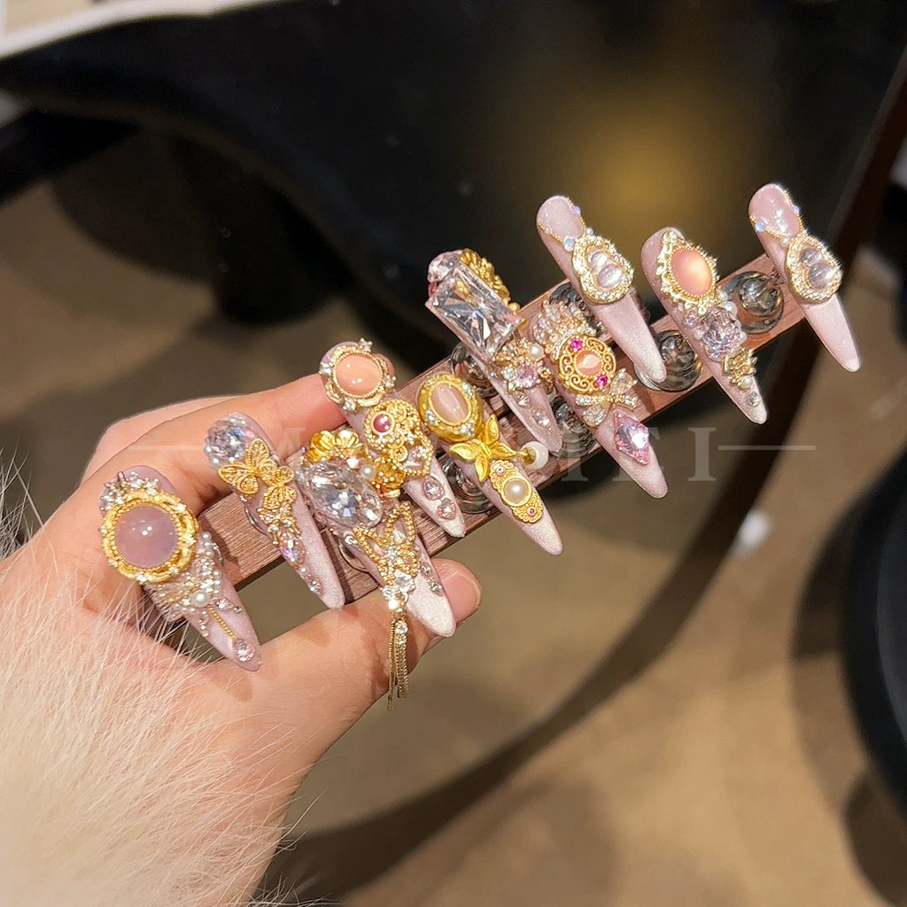 New light luxury handmade new Chinese manicure Chinese style powder gourd wearing manicure temperament white manicure