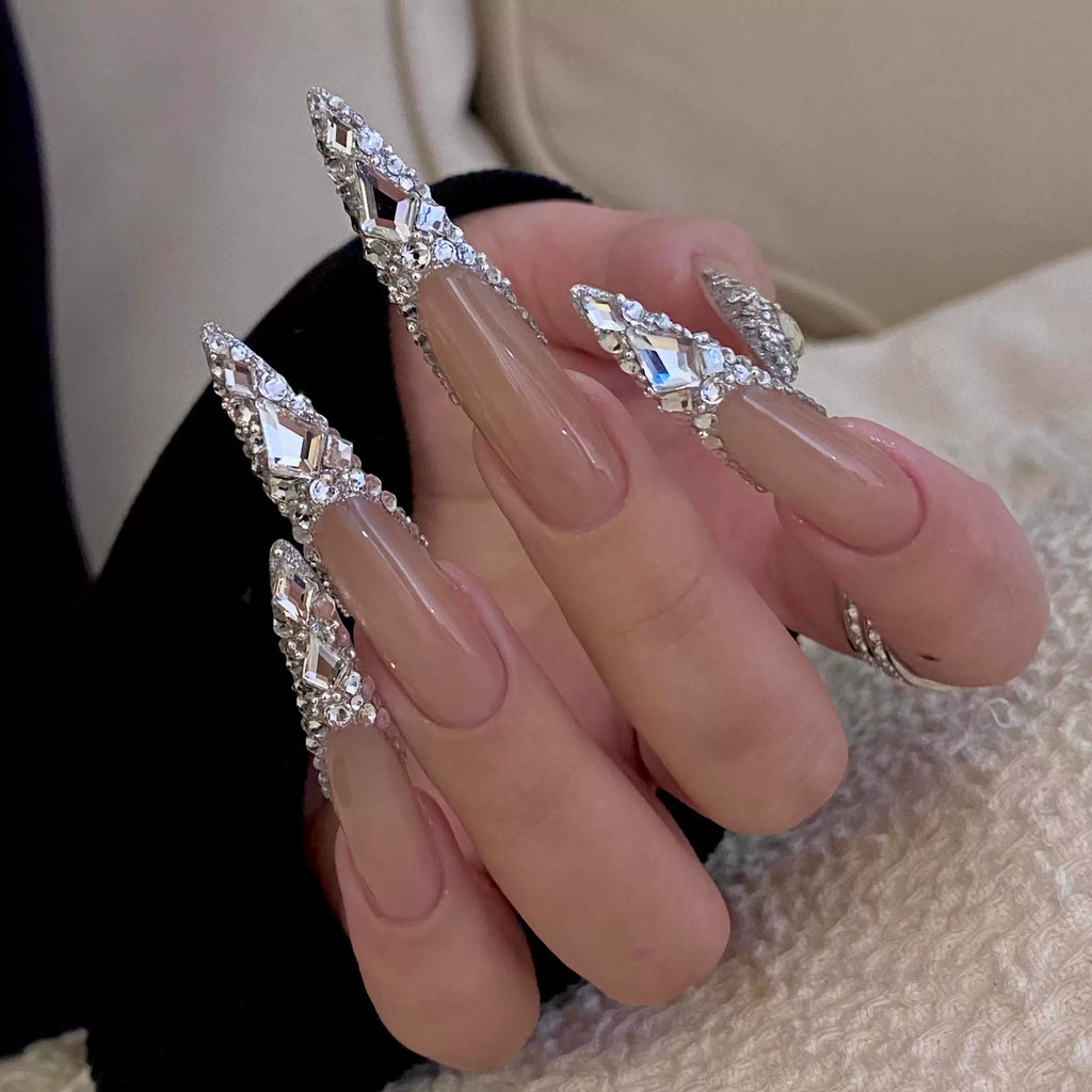 Handmade custom wedding dress wearing manicure French full diamond slender dog wedding nail European and American super long wedding nail pregnant woman bride