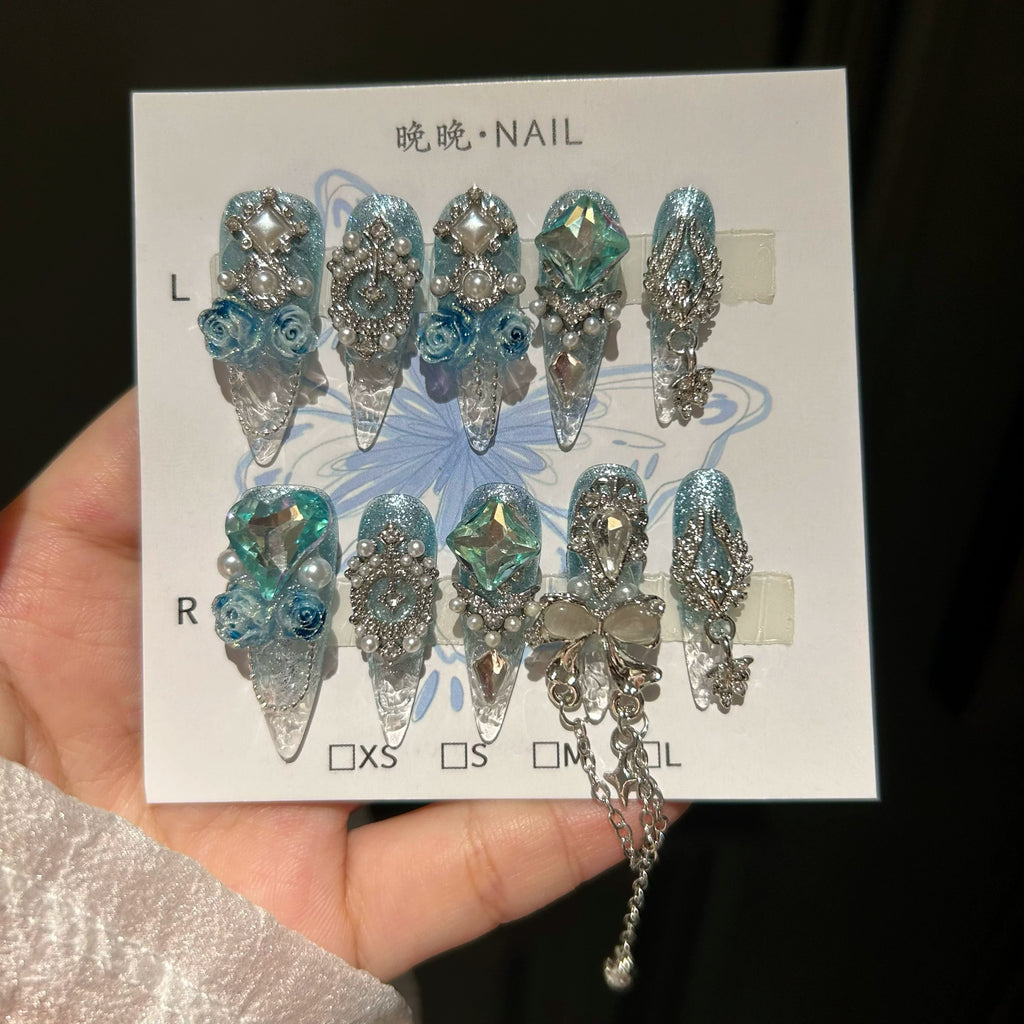 Hand-worn nail Glazed nail Crushed ice Blue bow Nail patch Finished fake nail