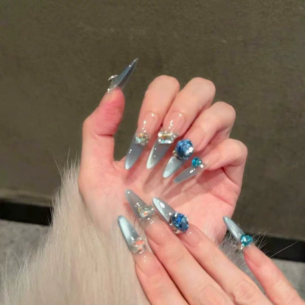 Clear light blue gradient metering cat eye pure desire ins high-end handmade wearable manicure