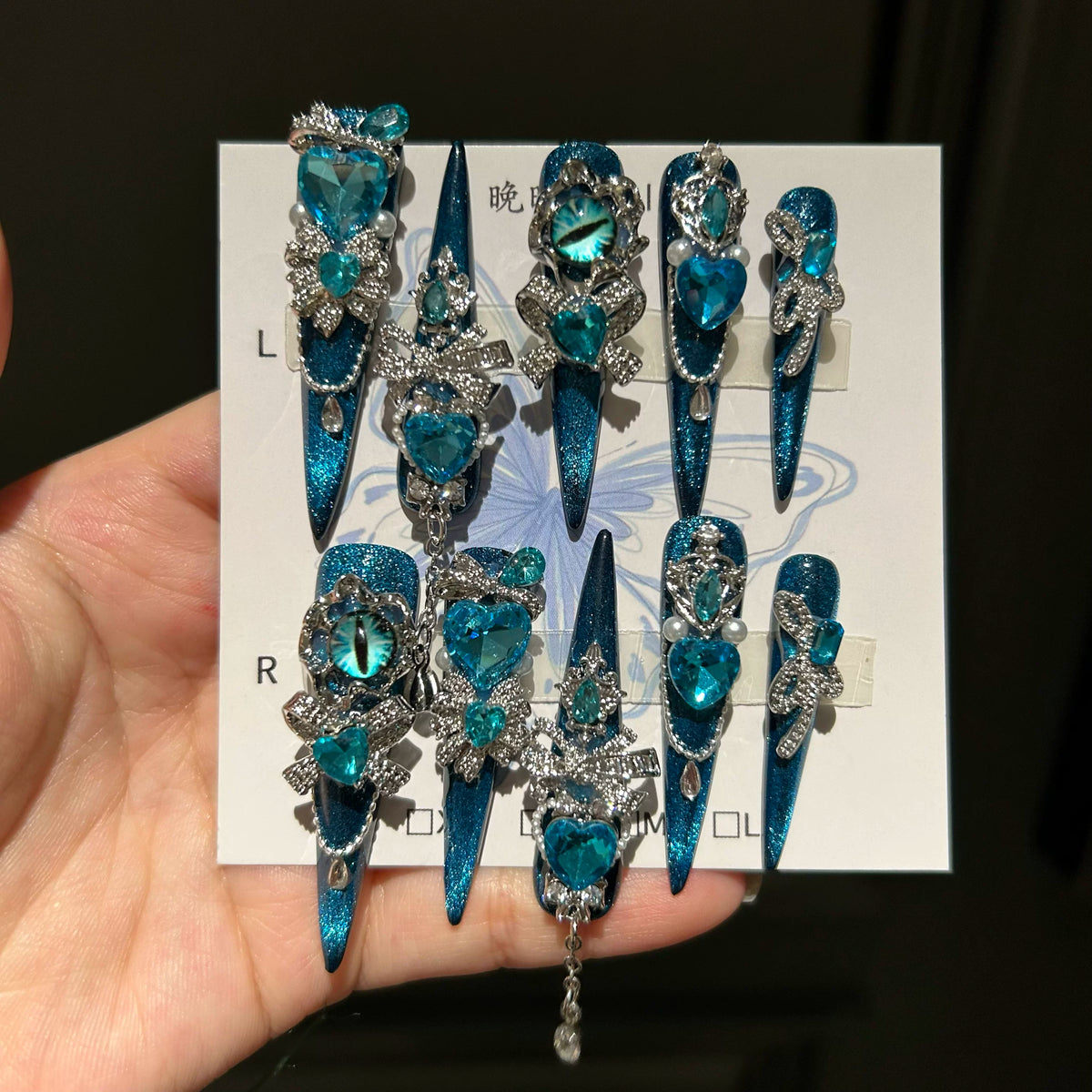 Original handmade wearable cat eye high-end blue light luxury heavy industry new patch nail art detachable