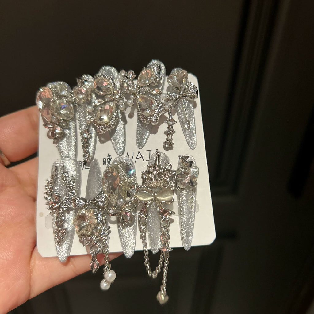 Handmade press-on nails - premium butterfly & cat eye designs