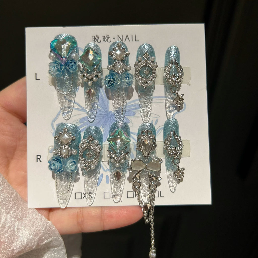 Hand-worn nail Glazed nail Crushed ice Blue bow Nail patch Finished fake nail