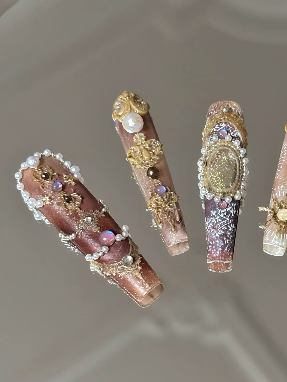Original handmade press-on nails: baroque vintage court style manicure