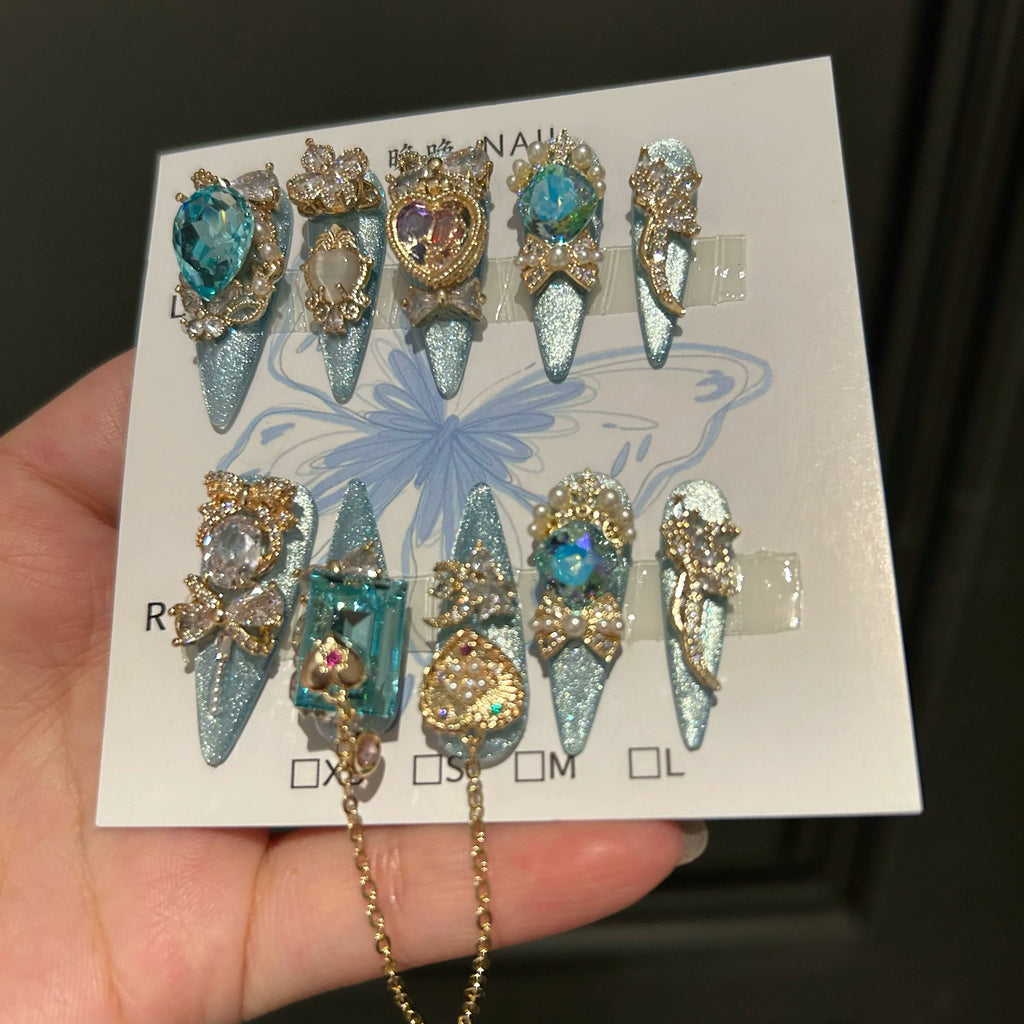 Handmade press-on nails, full zircon jewelry, cat eye blue, handcrafted press-on nails, luxurious, whitening, and beautiful manicure