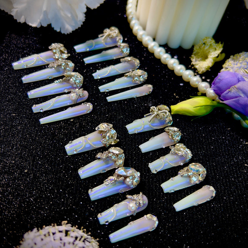 Light pink gradual change blue aurora noble daughter cool feeling full zircon diamond handmade wear nail custom nail manicure
