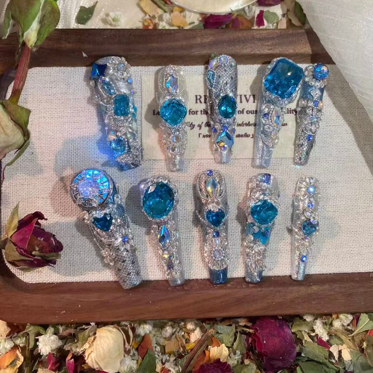 Heavy industry blue printed light-up model huazi ice-cut zircon diamond handmade wearable nails personalized detachable nails manicure