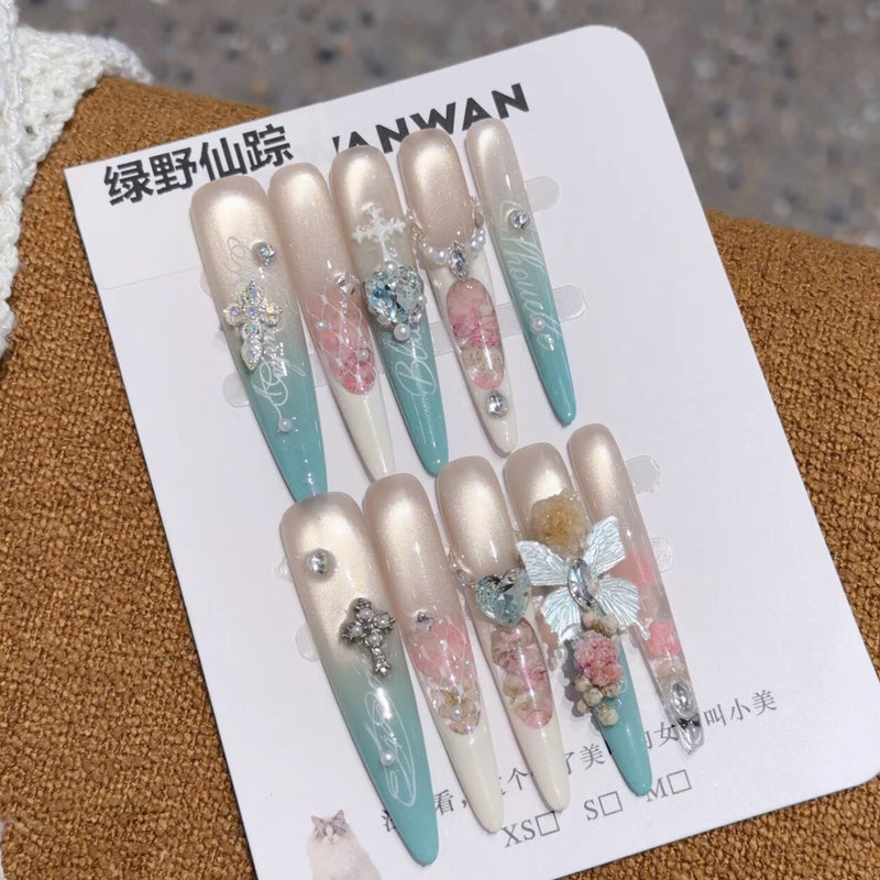 French cat eye wearing nail medium and long three-dimensional dried flower high-end nail patch beautiful hand-worn nail art