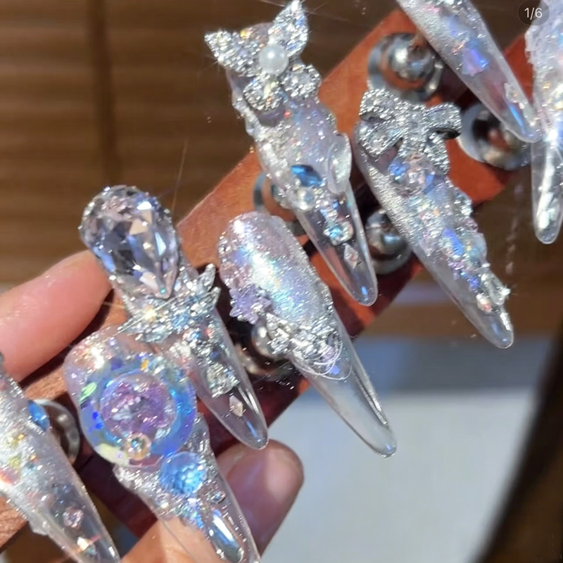 Hand-worn nail super beauty rotary diamond bridal nail bow whitening nail sticker can be reused