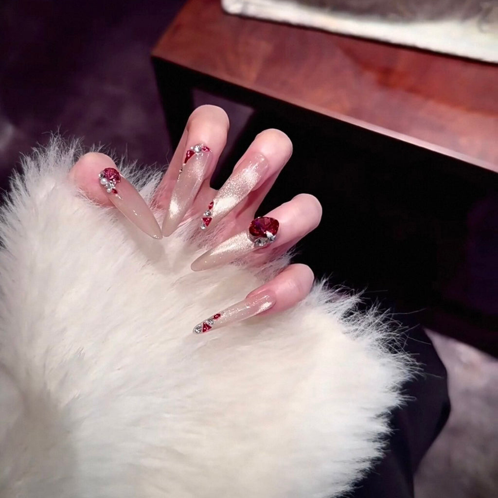 Summer's hottest glass bead cat eye gel polish! this porcelain white, high-density magnetic powder creates a stunning, high-end, and intensely shimmering cat eye effect that really makes your nails pop