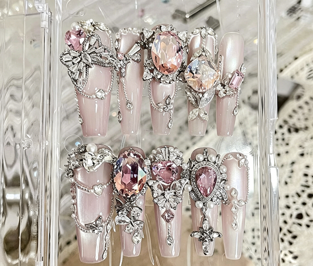 Pink palace cat eye full diamond sparkling handmade customizable wearable nails light luxury heavy industry detachable nails manicure