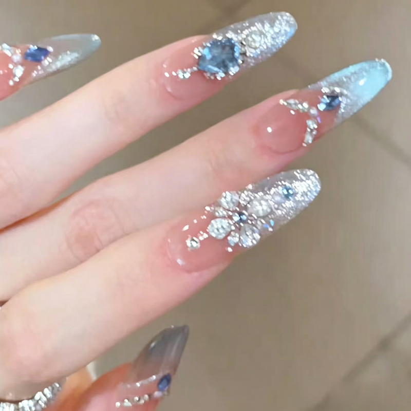 Glass beads gentle cat eye ice wear armor gradual change color diamond jewelry burst flash blue diamond long white advanced sense manicure