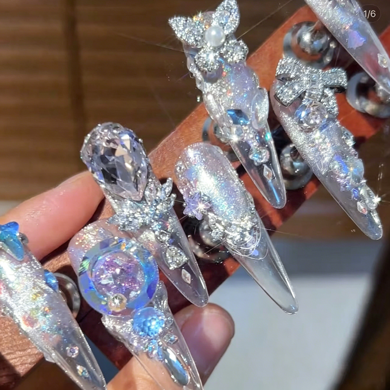 Hand-worn nail super beauty rotary diamond bridal nail bow whitening nail sticker can be reused
