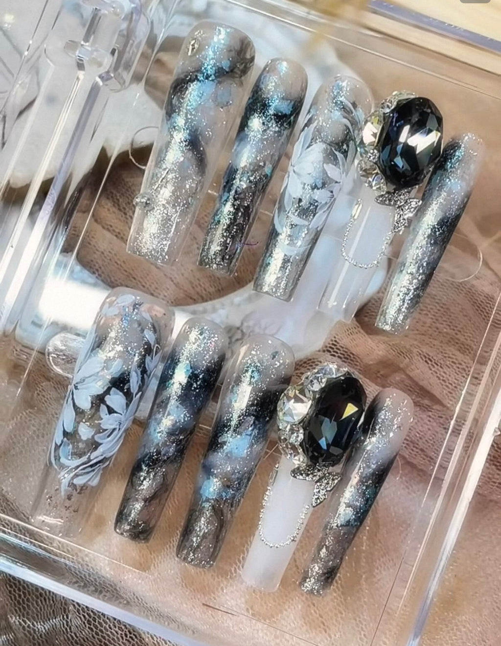 Obsidian socialite chic handmade press-on nails - all-chinese dark & edgy new style nail art patches